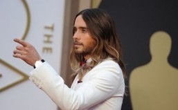 86th Academy Awards show opens after hotly contested race
