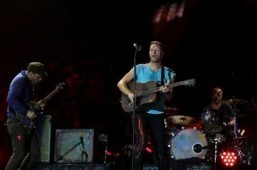 Coldplay to receive ‘Godlike Genius Award’ at NME Awards 2016