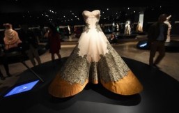 Harvey Weinstein to relaunch Charles James brand