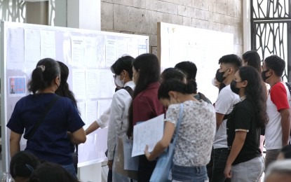 DOLE: 15K applicants flock to Labor Day job fairs