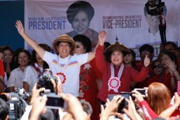 Bongbong open to reviving two-party system in politics