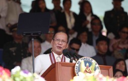 Aquino PMA grads: Resolve conflict fairly; empathize with poor