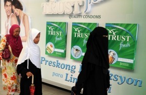 PHL school bans Muslim hijab