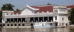 Palace says government to provide incentives to investors with more benefits to consumers, economy