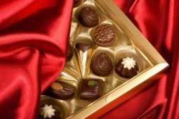 Valentine’s Day: Asia shoppers most generous, France sees boost in flower sales