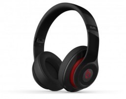 Beats ‘Studio’ headphones now lighter, with longer battery life