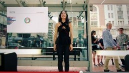 Would you let a shop window tell you what to wear?