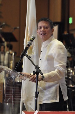 Chiz urges voters: Help ensure honest 2016 polls, register biometric data