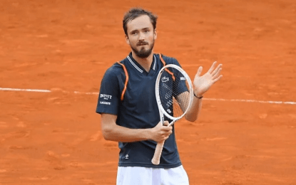 No. 2 Daniil Medvedev suffers early exit at French Open