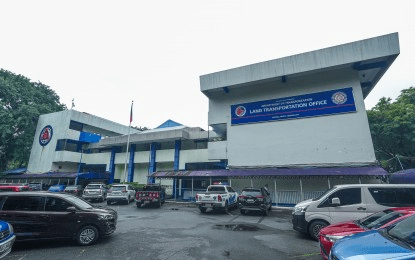 LTO warns motorists vs. using fake plates