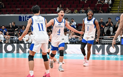 Ateneo spikers survive UP to boost semis campaign
