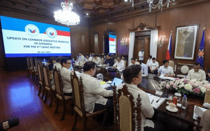 Palace eyes passage of 20 legislative measures before year-end