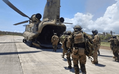 PH, US troops hold joint air assault training in ‘Salaknib’ drills