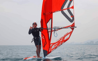 Windsurfing silver boosts PH’s hold on third