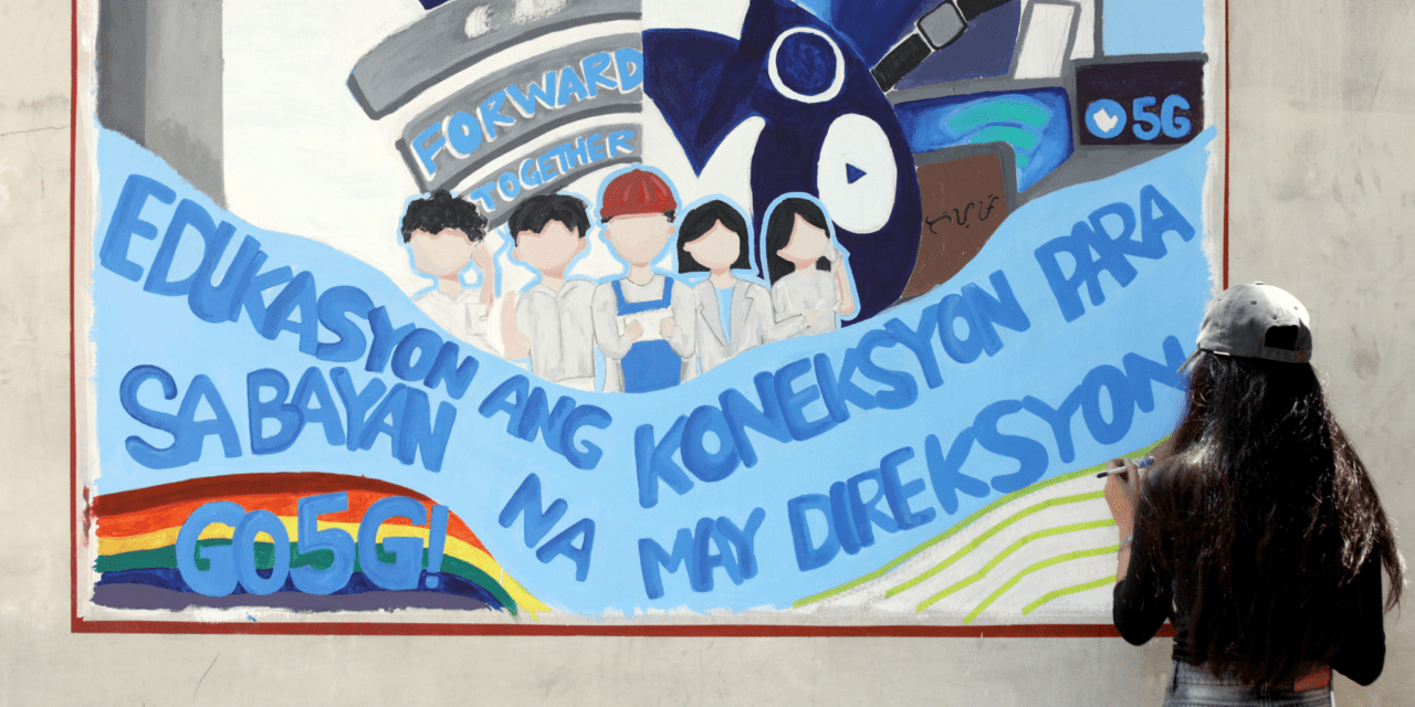 SCHOOL MURAL