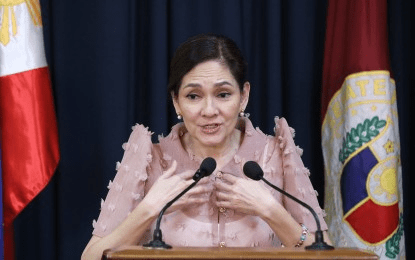 No arrest of senators while Senate in session – Hontiveros