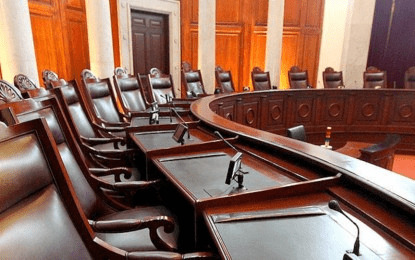 Court worker loses retirement benefits over bouncing check case