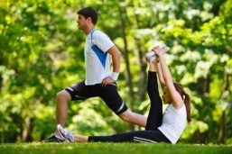 A good reason to skip your pre-workout stretch