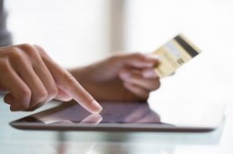 Black Friday online shopping rivals stores: US survey