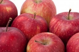 The ‘dirtiest’ and cleanest foods in the US produce aisle: report